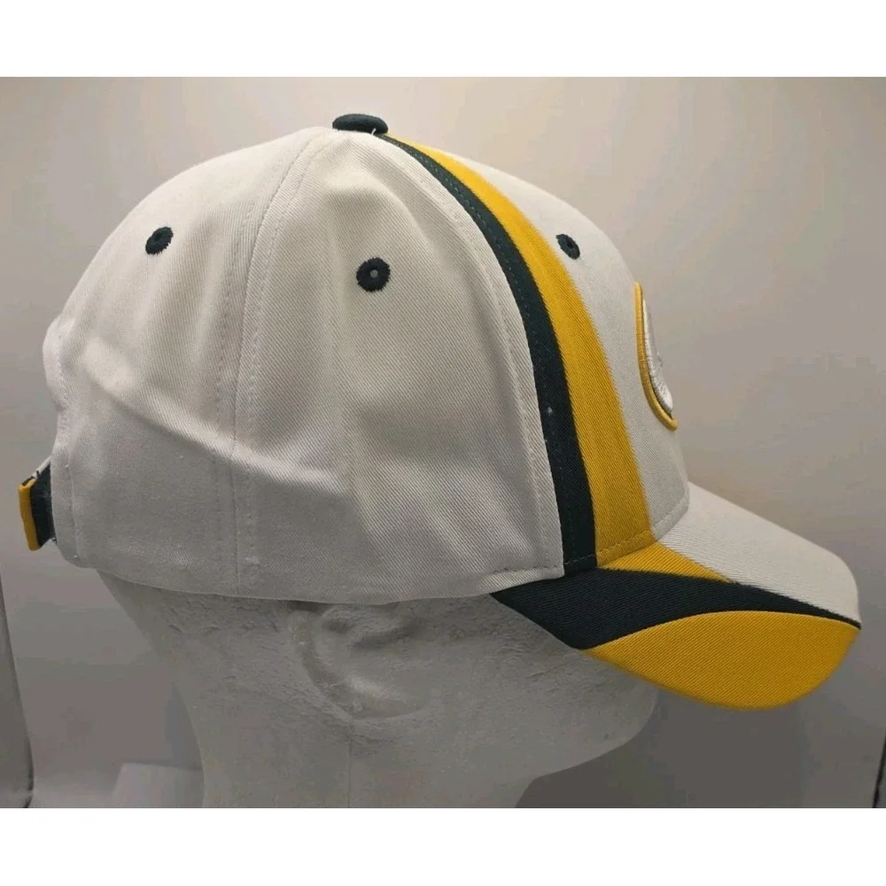 Green‎ Bay Packers Reebok Strapback Cap Hat G Logo Yellow Green NFL Football